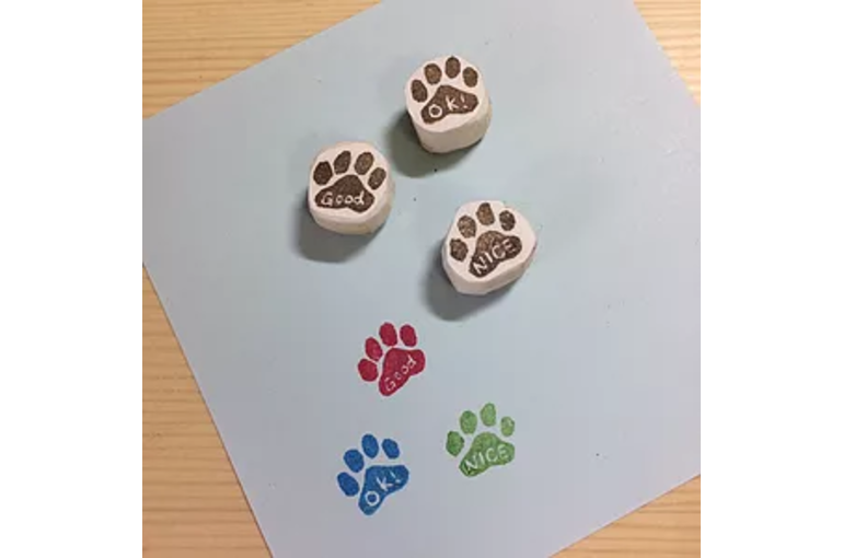 肉球消しゴムはんこ